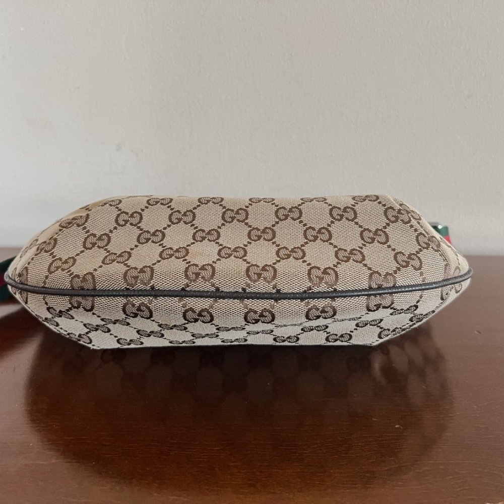 Gucci Brown GG Canvas Hobo with Green & Red Stripe Strap - Picture 3 of 10